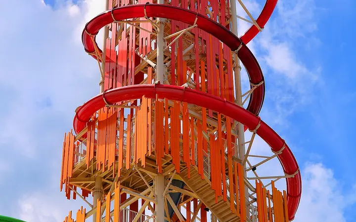 Daredevil's Tower with red, orange and green waterslides at Thrill Waterpark, CocoCay