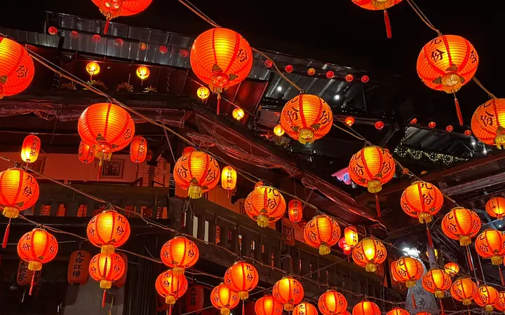 Red lanterns over a lane in Jiufen