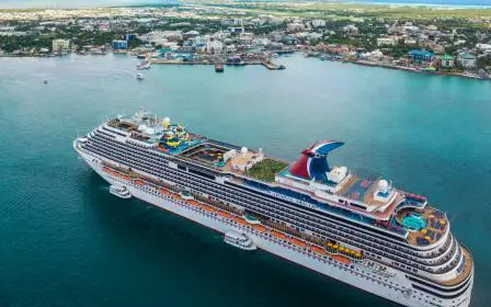 Carnival Dream cruise ship sailing to homeport