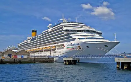 Costa Favolosa cruise ship sailing to homeport