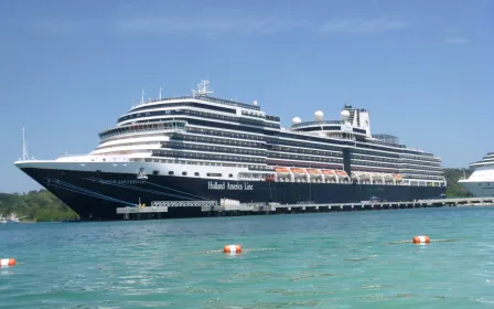 Holland America Line cruise ship ms Nieuw Amsterdam sailing to homeport