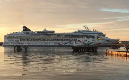 Norwegian Dawn cruise ship sailing to homeport