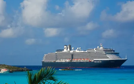 Holland America Line cruise ship ms Zuiderdam sailing to homeport