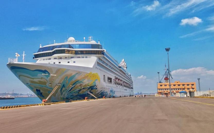 cruise ship docked at the port of Dalian, China