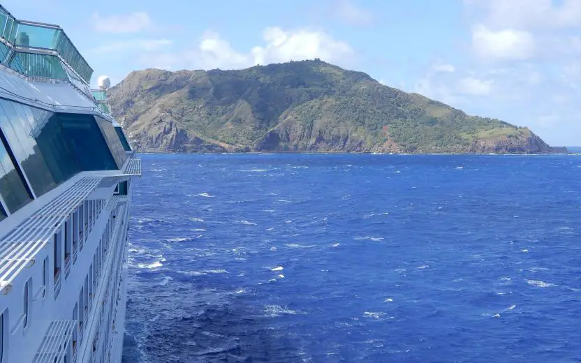 cruise ship at Pitcairn Island