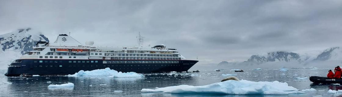 cruise ship Antarctica