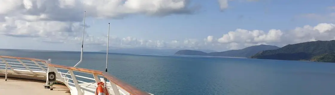 Cooktown port arrival of a cruise ship