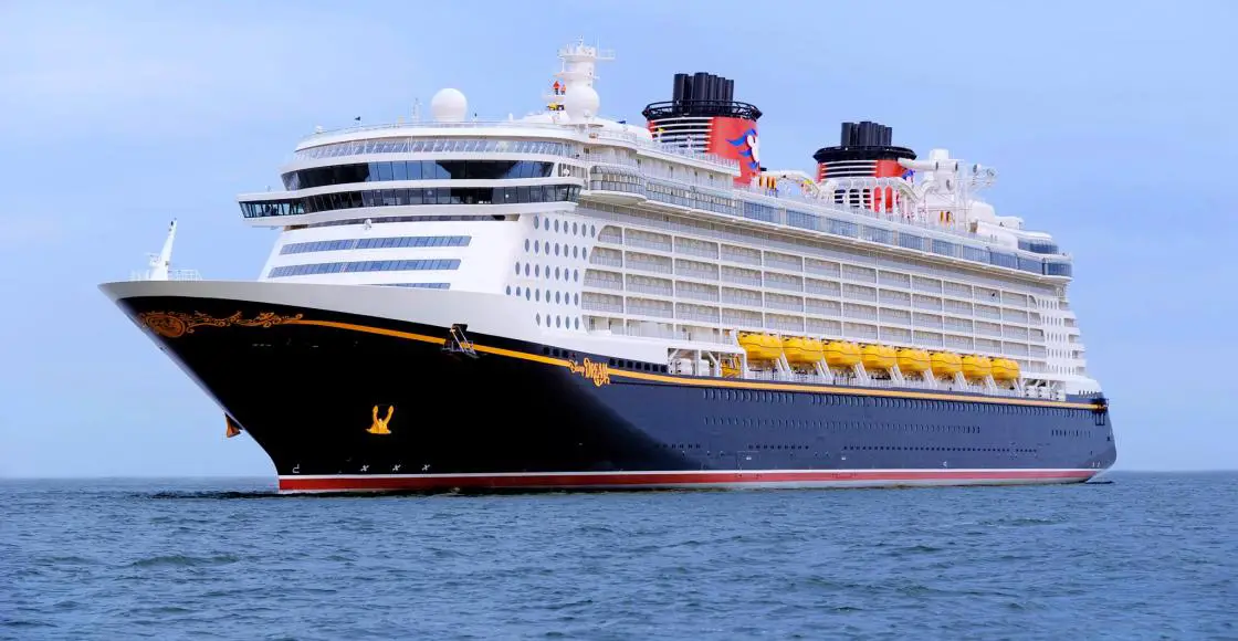 Disney Dream cruise ship sailing to homeport