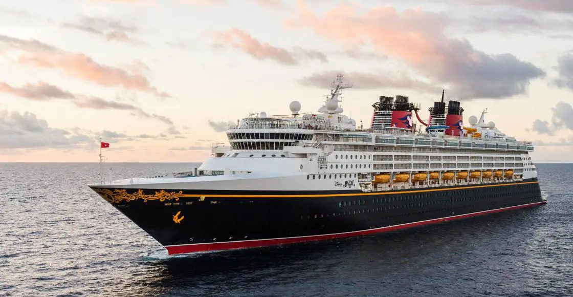 Disney Magic cruise ship sailing to homeport