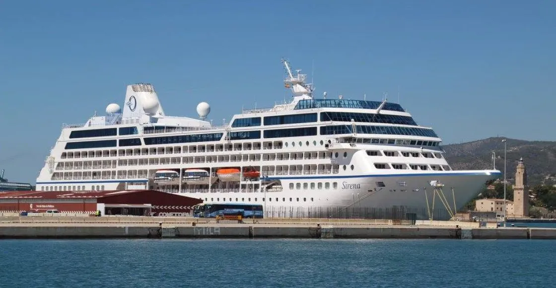 Oceania Sirena cruise ship sailing from homeport