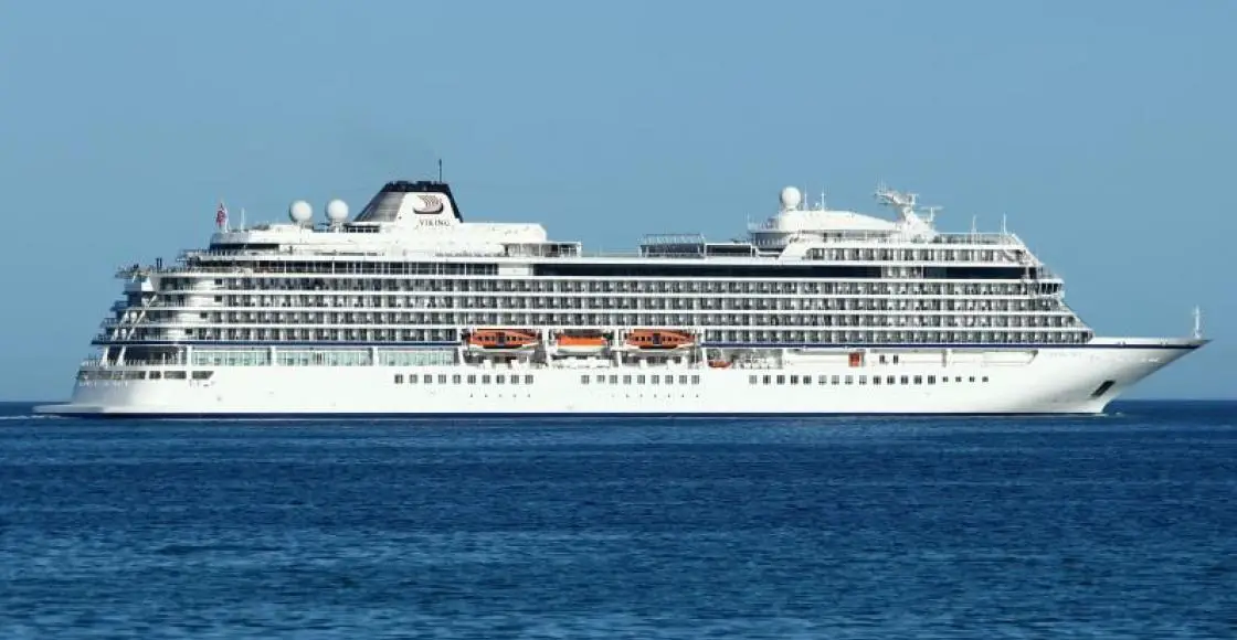 Viking Sky cruise ship sailing to homeport